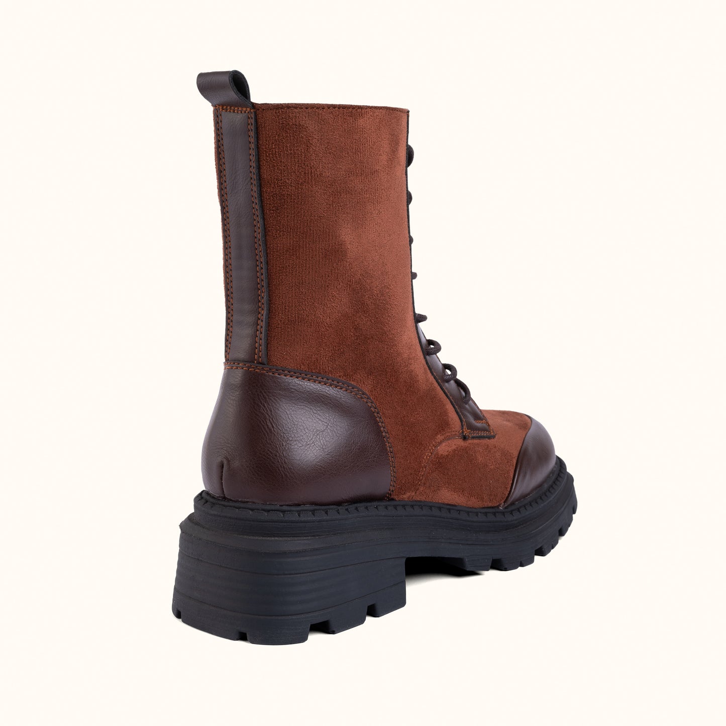 Velvet boot in BROWN