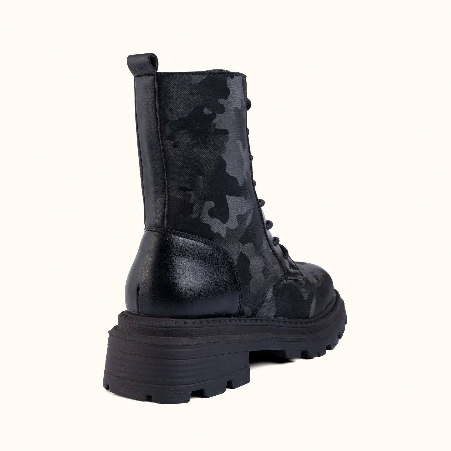 ARMY BOOT IN BLACK