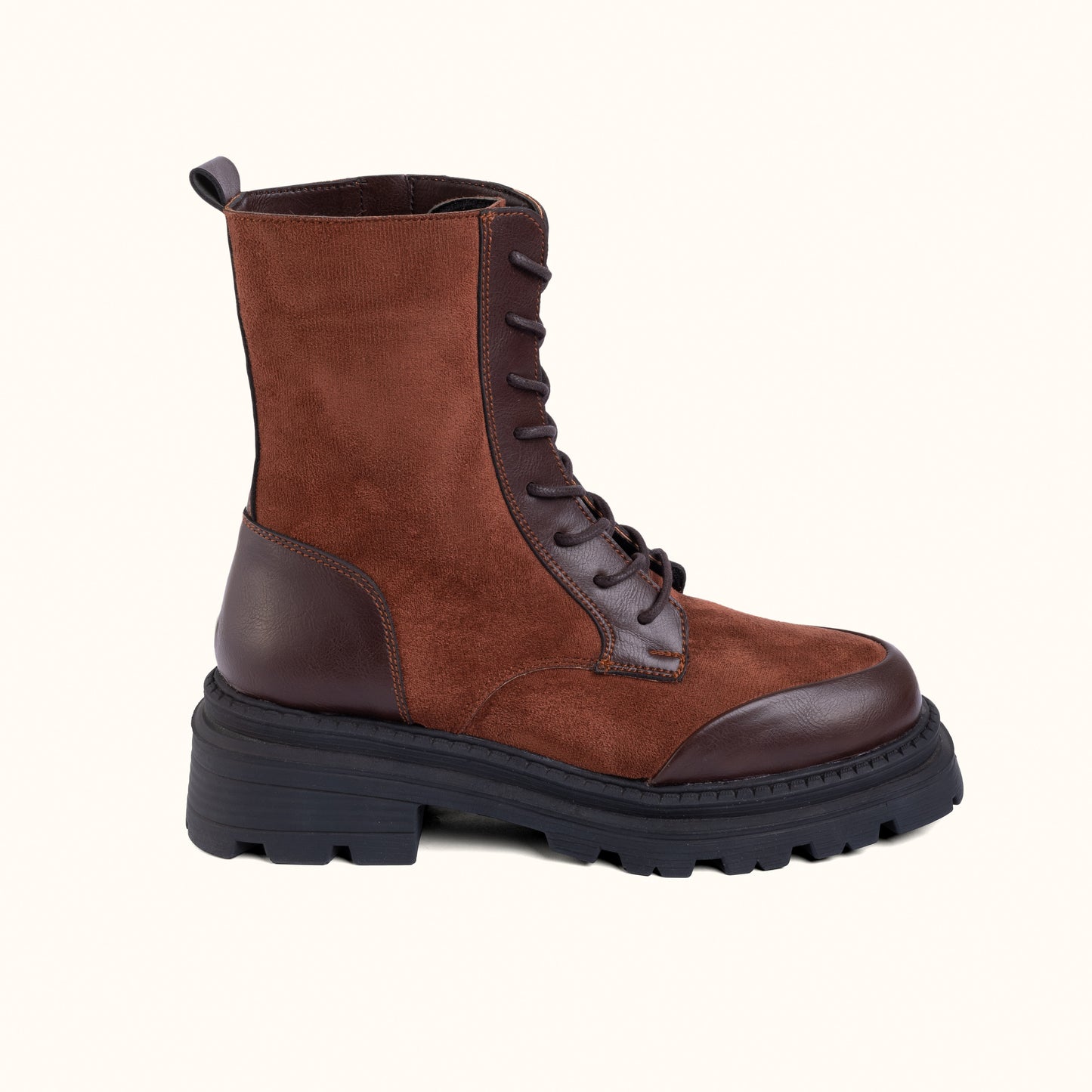 Velvet boot in BROWN